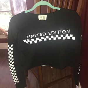 Long Sleeve Black Cropped Shirt with Checkers